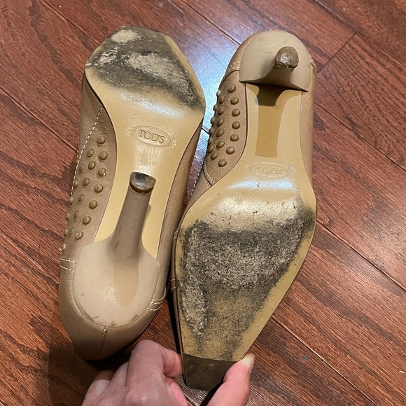 Tod’s nude 3inch heels - Picture 9 of 10